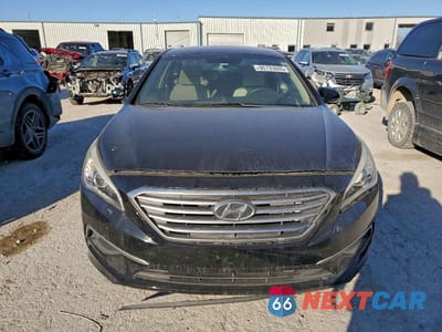 Piąte zdjęcie samochodu w środku: 2017 HYUNDAI SONATA SE VIN:5NPE24AF7HH447689 - miniatura