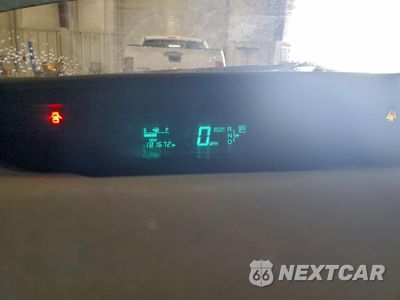 Zdjęcie 9 z 14 samochodu: 2005 TOYOTA PRIUS VIN:JTDKB20U253032164 - miniatura
