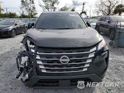 Piąte zdjęcie samochodu w środku: 2024 NISSAN ROGUE S VIN:5N1BT3AA1RC691233 - miniatura