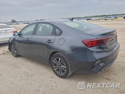 Drugie zdjęcie samochodu z przodu: 2024 KIA FORTE LXS VIN:3KPF24AD2RE799829 - miniatura