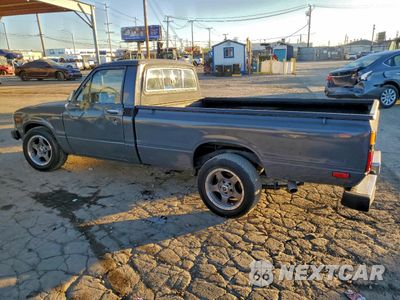 Drugie zdjęcie samochodu z przodu: 1983 TOYOTA PICKUP 1/2 TON RN44 VIN:JT4RN44D6D1150319 - miniatura