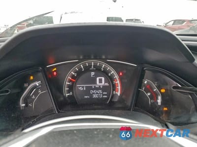 Zdjęcie 9 z 12 samochodu: 2018 HONDA CIVIC LX VIN:2HGFC2F53JH576762 - miniatura