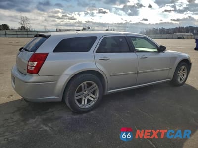 Trzecie zdjęcie samochodu z tyłu: 2005 DODGE MAGNUM SXT VIN:2D4FV48V35H671462 - miniatura