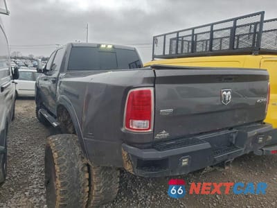 Drugie zdjęcie samochodu z przodu: 2018 RAM 3500 LARAMIE VIN:3C63RRJL2JG354719 - miniatura