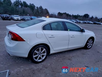 Trzecie zdjęcie samochodu z tyłu: 2016 VOLVO S60 PREMIER VIN:YV1612TK5G2391686 - miniatura