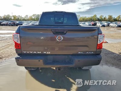 Zdjęcie 6 z 12 samochodu: 2016 NISSAN TITAN XD SL VIN:1N6BA1F47GN514606 - miniatura
