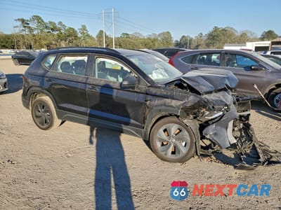 Czwarte zdjęcie samochodu z boku: 2025 VOLKSWAGEN TAOS S VIN:3VV5C7B26SM085772 - miniatura