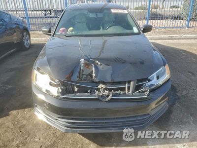 Piąte zdjęcie samochodu w środku: 2016 VOLKSWAGEN JETTA SPORT VIN:3VWD17AJ7GM384779 - miniatura