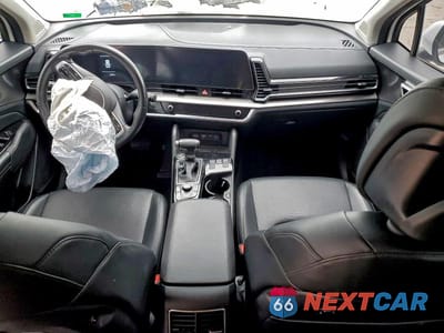 Zdjęcie 8 z 14 samochodu: 2024 KIA SPORTAGE EX VIN:5XYK33DFXRG224450 - miniatura