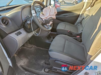 Zdjęcie 7 z 16 samochodu: 2017 NISSAN NV200 DELIVERY VAN VIN:3N6CM0KN7HK690423 - miniatura