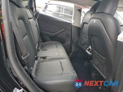 Zdjęcie 10 z 12 samochodu: 2024 TESLA MODEL Y VIN:7SAYGDEE5RA313862 - miniatura