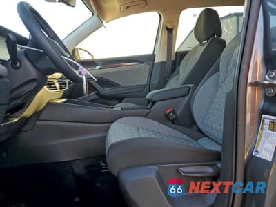 Zdjęcie 7 z 13 samochodu: 2025 VOLKSWAGEN TIGUAN S VIN:3VVBR7RM8SM062714 - miniatura