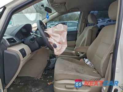 Zdjęcie 7 z 12 samochodu: 2015 HONDA ODYSSEY LX VIN:5FNRL5H22FB111077 - miniatura
