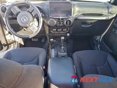Zdjęcie 8 z 15 samochodu: 2018 JEEP WRANGLER UNLIMITED SPORT VIN:1C4BJWDG2JL805174 - miniatura
