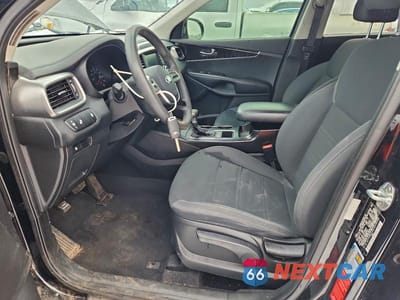 Zdjęcie 7 z 13 samochodu: 2020 KIA SORENTO L VIN:5XYPGDA34LG639782 - miniatura