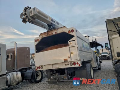 Czwarte zdjęcie samochodu z boku: 2024 FORD F750 SUPER DUTY VIN:1FDNF7DCXRDF08964 - miniatura