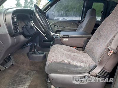 Zdjęcie 7 z 14 samochodu: 2002 DODGE RAM 2500 VIN:3B7KF23612M275668 - miniatura