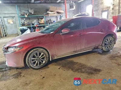 2021 MAZDA 3 PREFERRED JM1BPBLL3M1336408 - główne zdjęcie licytacji z USA - miniatura