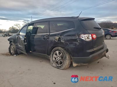 Drugie zdjęcie samochodu z przodu: 2010 CHEVROLET TRAVERSE LT VIN:1GNLRFED8AS138173 - miniatura