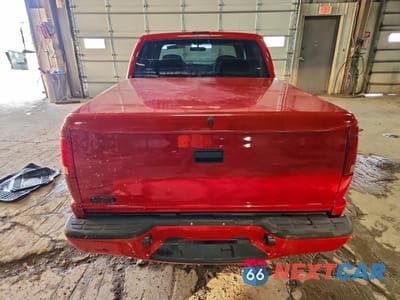 Zdjęcie 6 z 12 samochodu: 2003 CHEVROLET S TRUCK S10 VIN:1GCDT13X03K181763 - miniatura