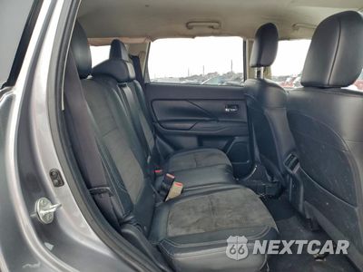 Zdjęcie 11 z 15 samochodu: 2019 MITSUBISHI OUTLANDER SE VIN:JA4AD3A32KZ046795 - miniatura