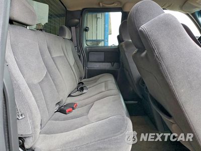Zdjęcie 10 z 14 samochodu: 2005 GMC SIERRA K2500 HEAVY DUTY VIN:1GTHK29U45E285732 - miniatura
