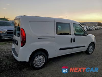 Trzecie zdjęcie samochodu z tyłu: 2022 RAM PROMASTER CITY TRADESMAN VIN:ZFBHRFAB2N6Y30823 - miniatura