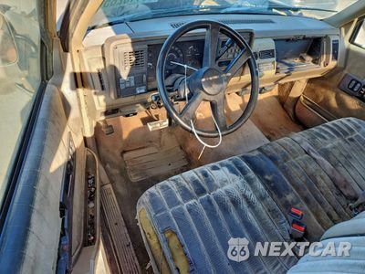 Zdjęcie 8 z 14 samochodu: 1990 GMC SIERRA C1500 VIN:2GTEC14K9L1525422 - miniatura
