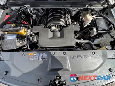 Zdjęcie 14 z 15 samochodu: 2015 CHEVROLET SUBURBAN C1500 LT VIN:1GNSCJKC8FR505342 - miniatura