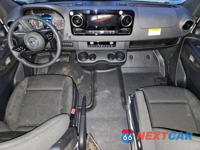 Zdjęcie 8 z 12 samochodu: 2026 MERCEDES-BENZ SPRINTER 2500 VIN:W1Z4KGHY6TT600028 - miniatura