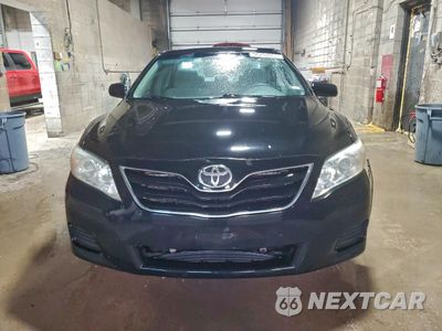 Piąte zdjęcie samochodu w środku: 2011 TOYOTA CAMRY BASE VIN:4T4BF3EK0BR120543 - miniatura