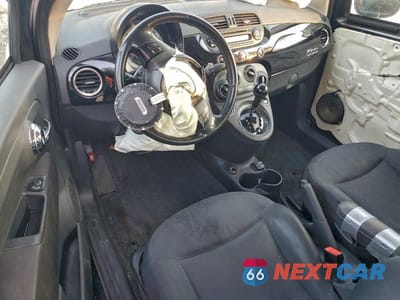 Zdjęcie 8 z 12 samochodu: 2015 FIAT 500 POP VIN:3C3CFFAR2FT750172 - miniatura