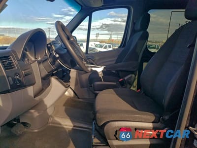 Zdjęcie 7 z 13 samochodu: 2016 MERCEDES-BENZ SPRINTER 2500 VIN:8BRPE8DD3GE125338 - miniatura