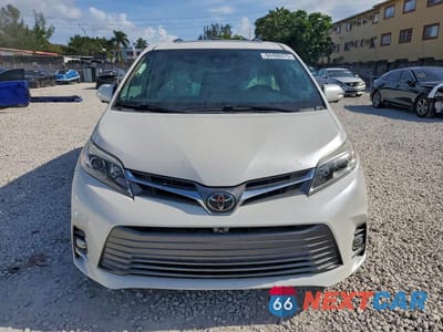 Piąte zdjęcie samochodu w środku: 2019 TOYOTA SIENNA XLE VIN:5TDYZ3DC5KS998189 - miniatura