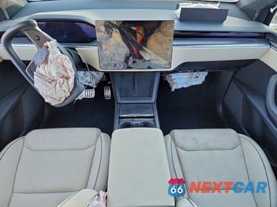 Zdjęcie 8 z 14 samochodu: 2024 TESLA MODEL X VIN:7SAXCBE69RF449502 - miniatura