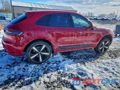 Trzecie zdjęcie samochodu z tyłu: 2025 PORSCHE MACAN S VIN:WP1AG2A52SLB41190 - miniatura