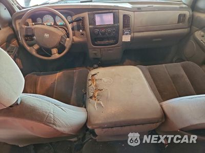 Zdjęcie 8 z 12 samochodu: 2004 DODGE RAM 1500 SLT/LARAMIE VIN:1D7HU18D24S534797 - miniatura