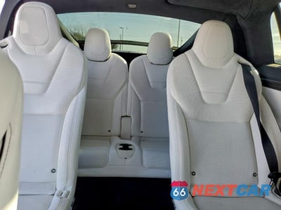 Zdjęcie 10 z 14 samochodu: 2016 TESLA MODEL X VIN:5YJXCBE44GFS00923 - miniatura