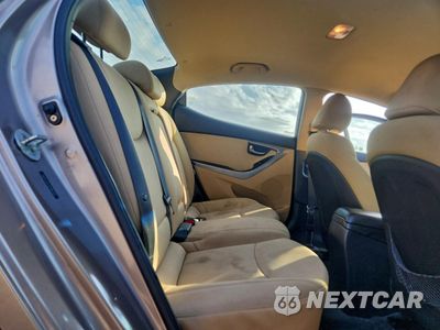 Zdjęcie 10 z 14 samochodu: 2012 HYUNDAI ELANTRA GLS VIN:5NPDH4AE3CH082342 - miniatura