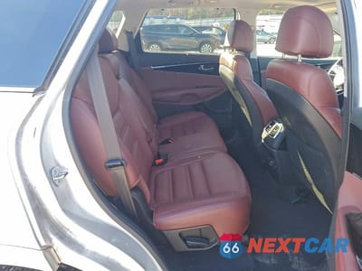 Zdjęcie 11 z 12 samochodu: 2017 KIA SORENTO SX VIN:5XYPKDA57HG262887 - miniatura