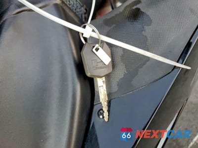 Zdjęcie 8 z 9 samochodu: 2007 KAWASAKI ZX600 P VIN:JKAZX4P157A009686 - miniatura