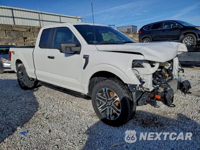 Czwarte zdjęcie samochodu z boku: 2022 FORD F150 SUPER CAB VIN:1FTEX1EP6NKD95794 - miniatura