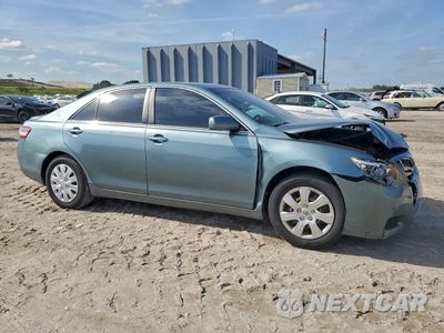Czwarte zdjęcie samochodu z boku: 2010 TOYOTA CAMRY BASE VIN:4T4BF3EK2AR062191 - miniatura
