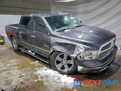 Czwarte zdjęcie samochodu z boku: 2016 RAM 1500 VIN:1C6RR7LT8GS115446 - miniatura