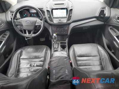 Zdjęcie 8 z 13 samochodu: 2018 FORD ESCAPE SEL VIN:1FMCU9HD9JUC99121 - miniatura