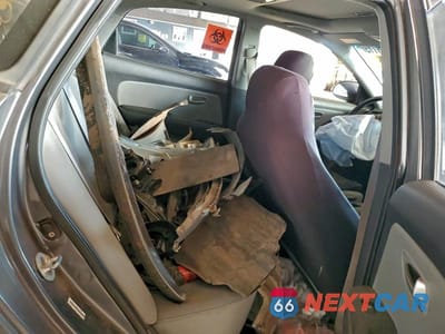 Zdjęcie 10 z 13 samochodu: 2009 HYUNDAI ELANTRA GLS VIN:KMHDU46D99U602078 - miniatura