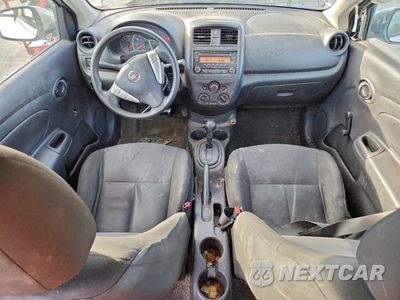 Zdjęcie 8 z 12 samochodu: 2018 NISSAN VERSA S VIN:3N1CN7AP0JL815616 - miniatura