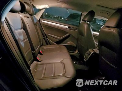 Zdjęcie 10 z 12 samochodu: 2019 VOLKSWAGEN PASSAT WOLFSBURG VIN:1VWLA7A37KC004394 - miniatura