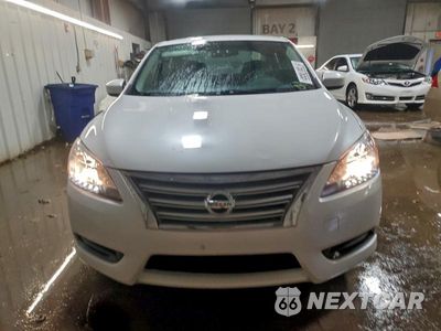 Piąte zdjęcie samochodu w środku: 2015 NISSAN SENTRA S VIN:3N1AB7AP0FY372118 - miniatura