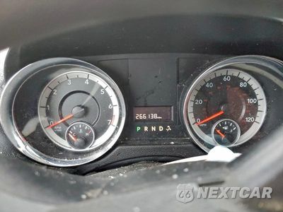 Zdjęcie 9 z 13 samochodu: 2012 DODGE GRAND CARAVAN SXT VIN:2C4RDGCG0CR139391 - miniatura
